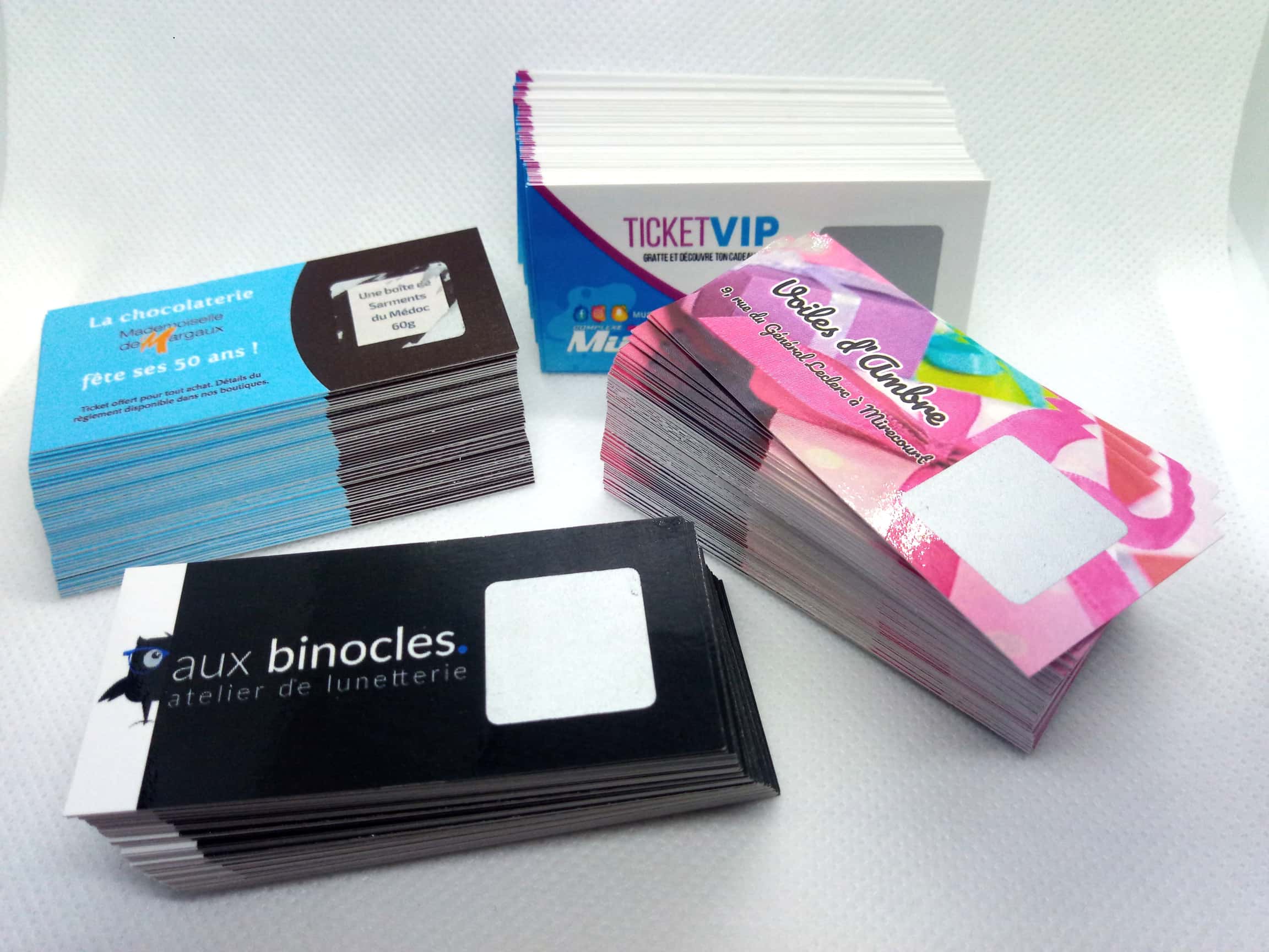 Il arrive bien souvent dans la vie d’une entreprise qu’elle soit confrontée à une situation d’invendus. Il ne s’agit cependant pas d’une fatalité, car il existe des moyens efficaces de transformer ce problème en avantages. Voici comment y arriver grâce à l’utilisation du ticket à gratter. Il arrive bien souvent dans la vie d’une entreprise qu’elle soit confrontée à une situation d’invendus. Il ne s’agit cependant pas d’une fatalité, car il existe des moyens efficaces de transformer ce problème en avantages. Voici comment y arriver grâce à l’utilisation du ticket à gratter.