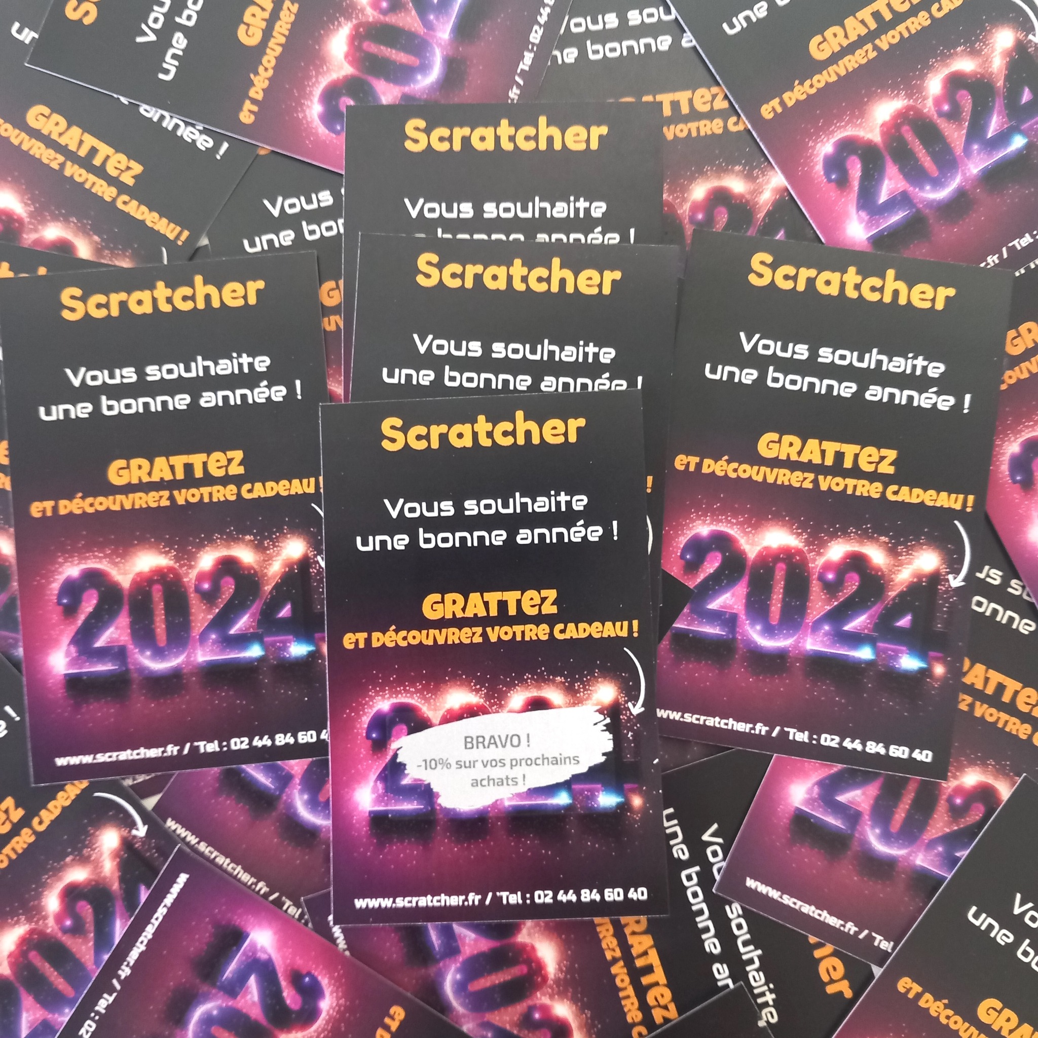 Pour que son entreprise coule des jours heureux, rien ne vaut une clientèle fidèle. Ce sont les meilleurs ambassadeurs qu’une société puisse avoir. Alors, il faut constamment trouver de nouveaux moyens de susciter leur intérêt, mais aussi de le conserver. Pour cela, il existe une multitude d'options à envisager. Force est de constater que parmi les méthodes de récompense, les cartes à gratter se démarquent de manière unique. Ces petits tickets sont ludiques et ils offrent une expérience engageante et excitante, tout en permettant aux clients de découvrir des offres spéciales, des remises exclusives et bien plus encore. Alors, comment ces outils peuvent être utilisés pour récompenser les clients de manière innovante et efficace ? Pour que son entreprise coule des jours heureux, rien ne vaut une clientèle fidèle. Ce sont les meilleurs ambassadeurs qu’une société puisse avoir. Alors, il faut constamment trouver de nouveaux moyens de susciter leur intérêt, mais aussi de le conserver. Pour cela, il existe une multitude d'options à envisager. Force est de constater que parmi les méthodes de récompense, les cartes à gratter se démarquent de manière unique. Ces petits tickets sont ludiques et ils offrent une expérience engageante et excitante, tout en permettant aux clients de découvrir des offres spéciales, des remises exclusives et bien plus encore. Alors, comment ces outils peuvent être utilisés pour récompenser les clients de manière innovante et efficace ?
